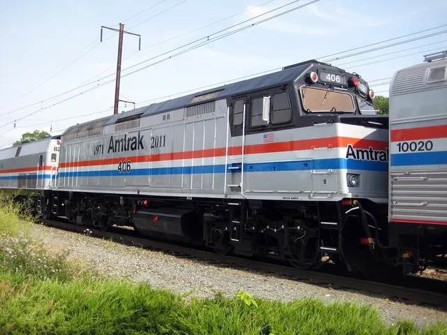 amtrak, train, locomotive, railway, railroad, public transport, travel, usa, america, amtrak, amtrak, amtrak, amtrak, amtrak